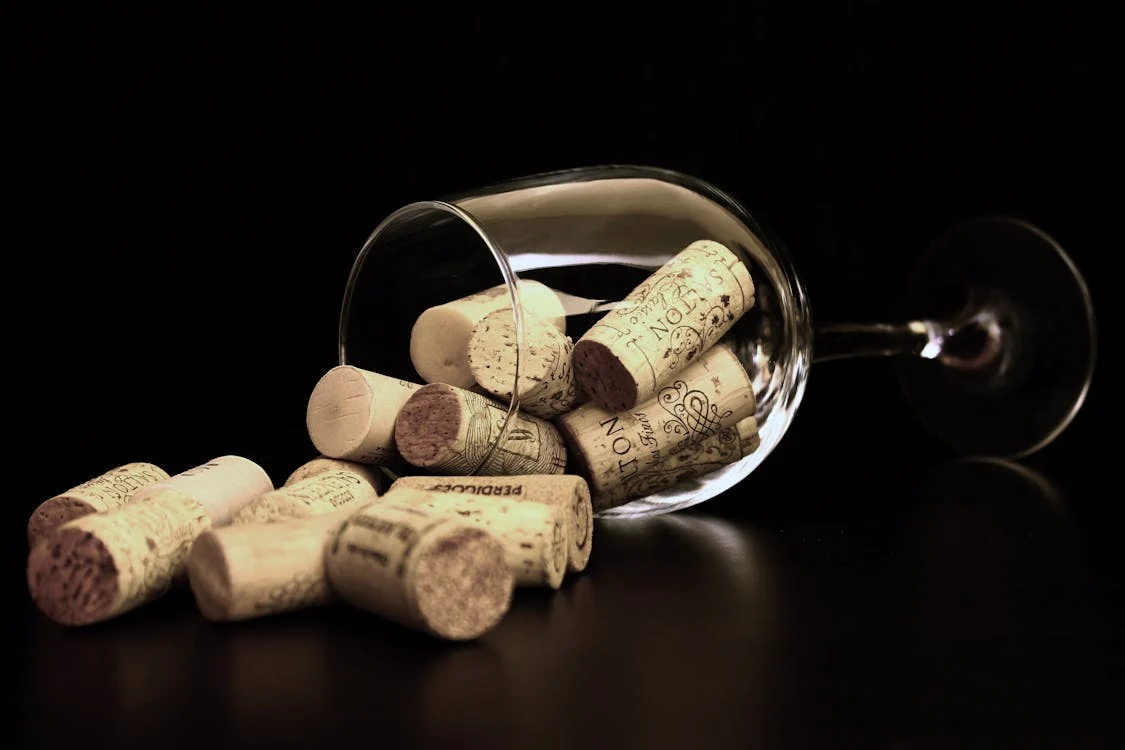 Unveiling the Veil of Volatile Organic Compounds: Cork Taint in Wine and Beverages